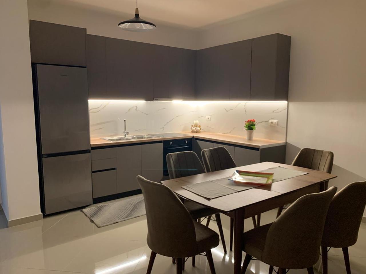 Starbay Apartament *